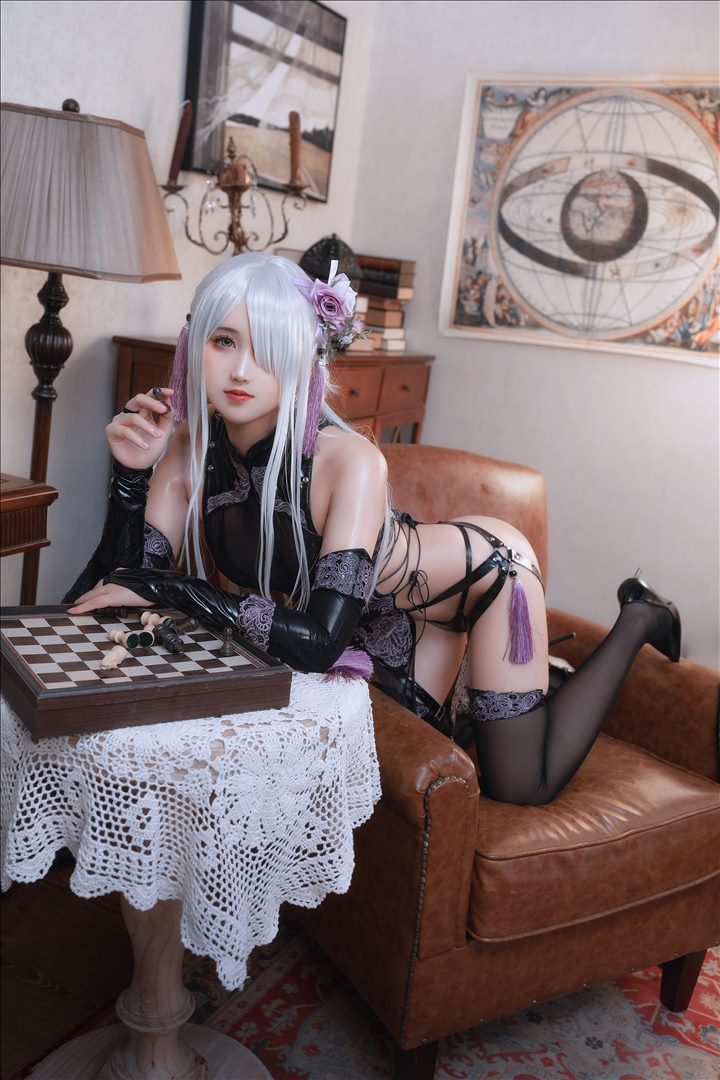 Coser@三度_69 VOL.081 紫色旗袍[37P-3V-320.1M]预览图